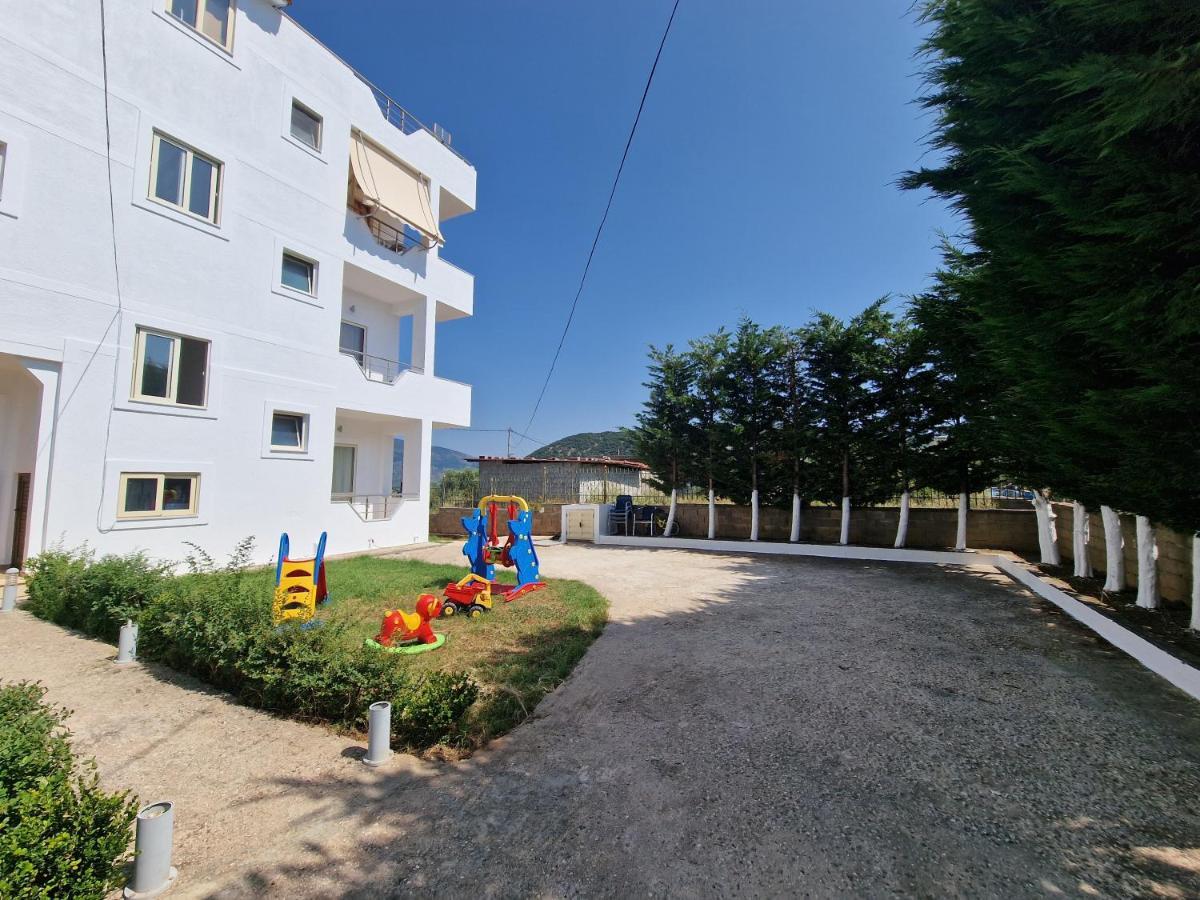 Harizi Apartments Ksamil Extérieur photo