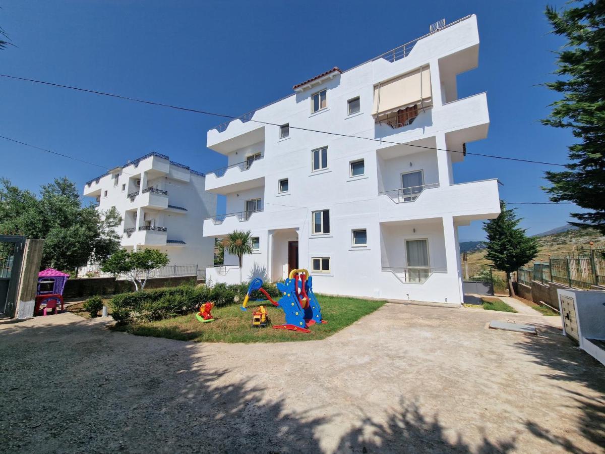 Harizi Apartments Ksamil Extérieur photo